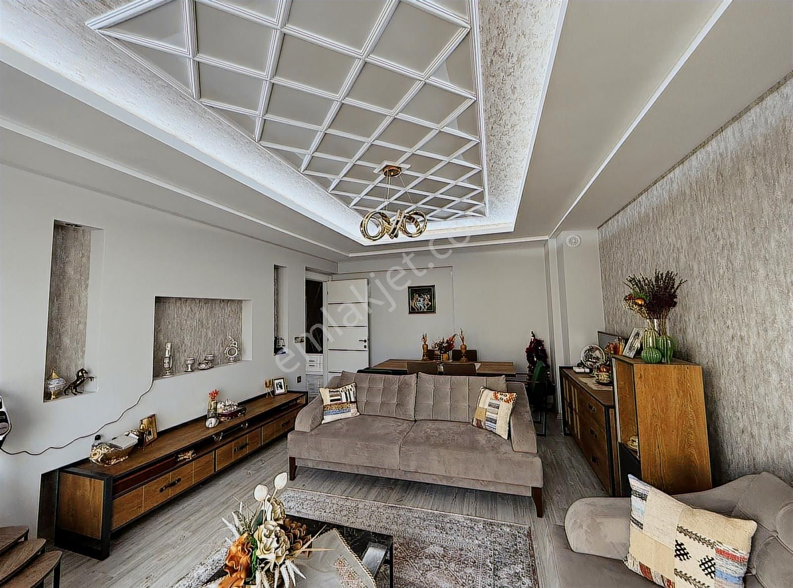 Mevlana Mh Papatya Cd 3,5+1 Ebeveyn Banyolu Lüks Kiralık Daire - Görsel 2