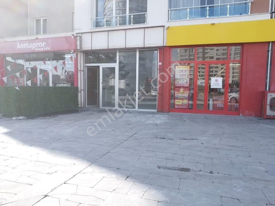 Yıldızevler Mh.de Çok Güzel Konumda Satlık Dükkan - Görsel 13