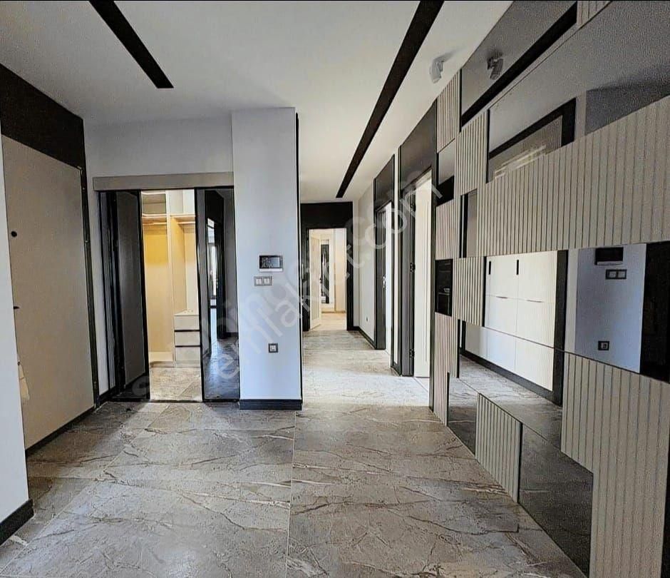 Talas Avenir Neva Projesinde 3.5+1 Lüks Satılık Daire