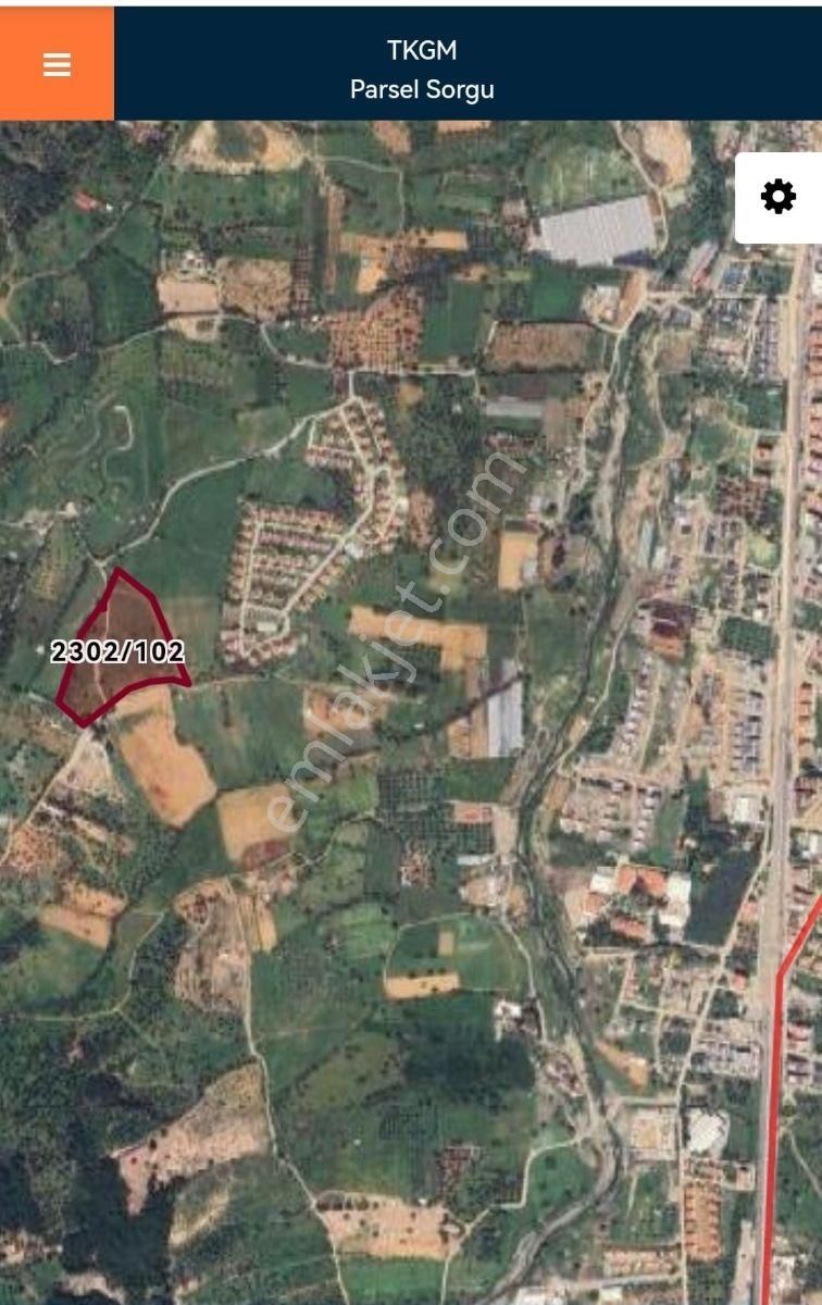 Güzelbahçe Yelki'de Özbilimkent Sitesi Yanı Satılık Tarla