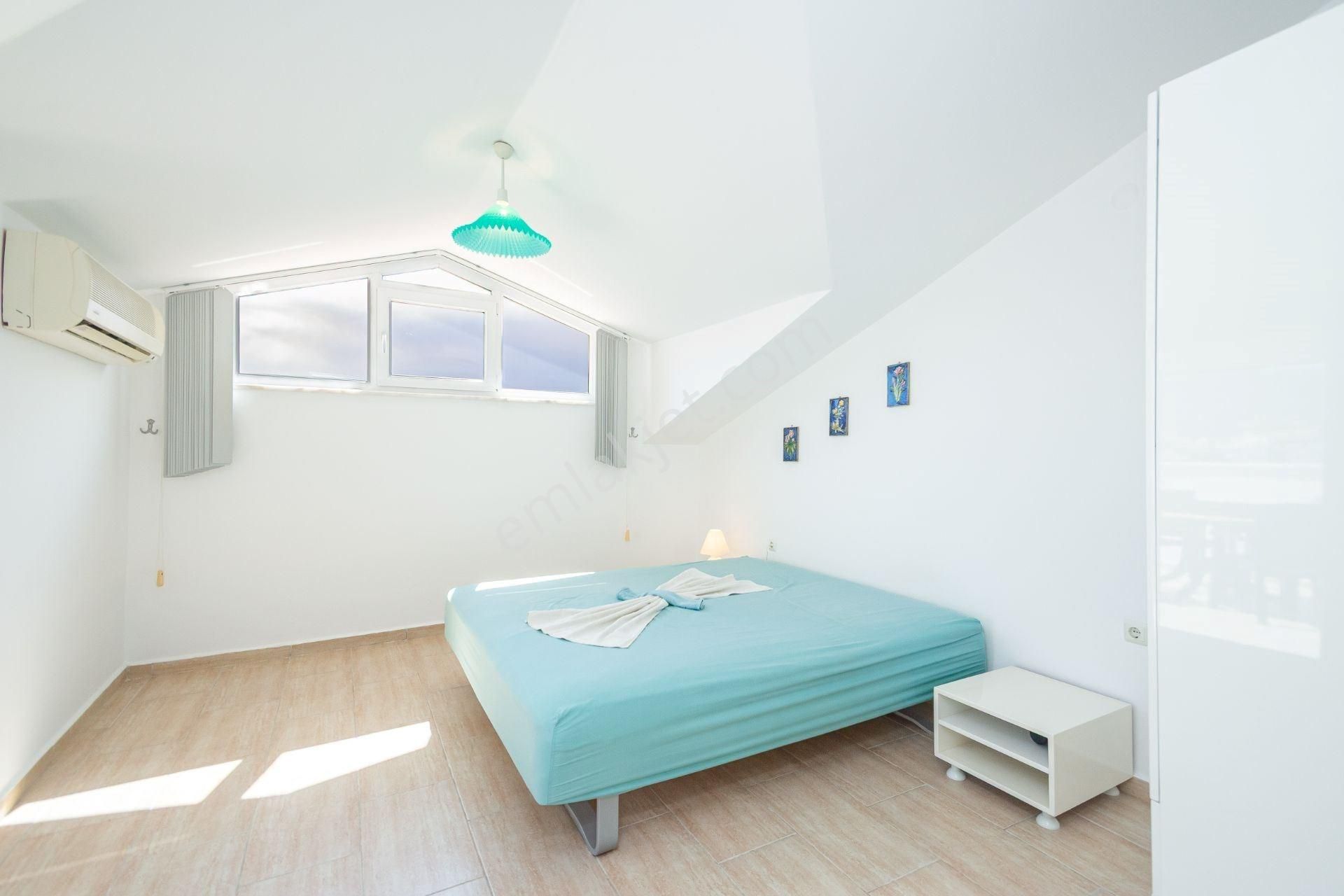 Alanya Oba’da Denize Yakın, Eşyalı Ve Manzaralı 4+1 Daire - Görsel 16