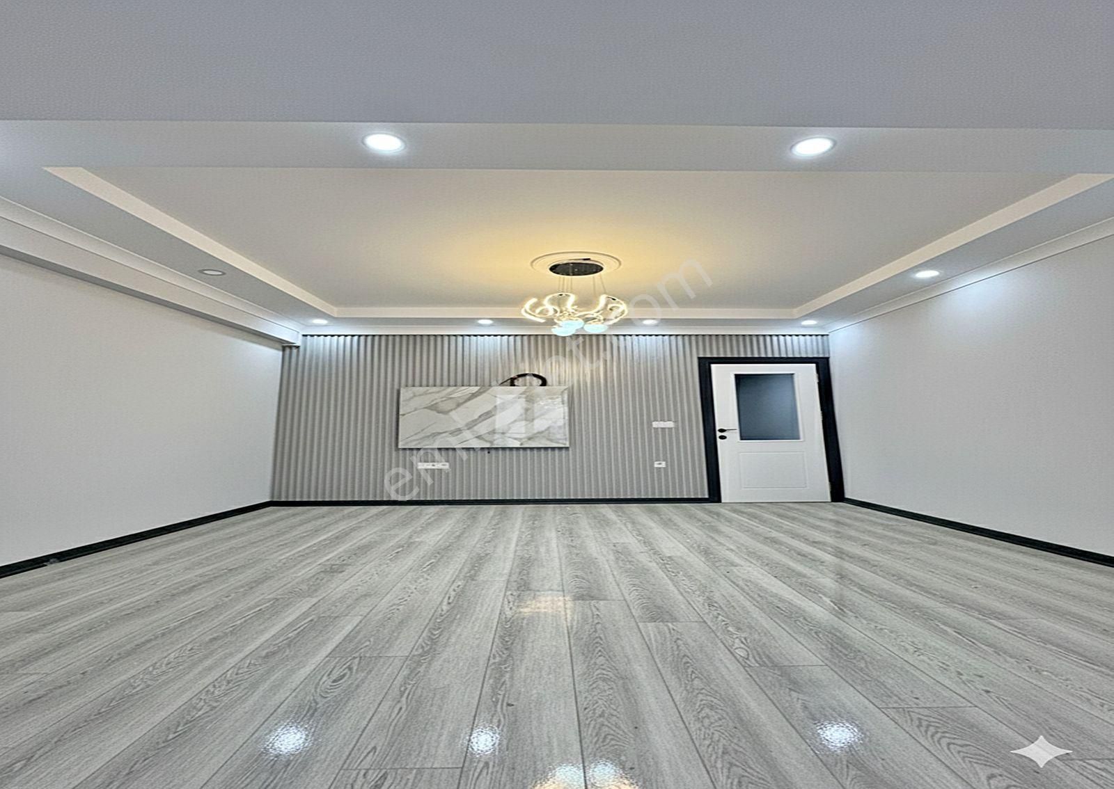 Metrobüse Yürüme Sıfır 3+1 Arakat Merkezi Genişm2 Satılık Daire - Görsel 25