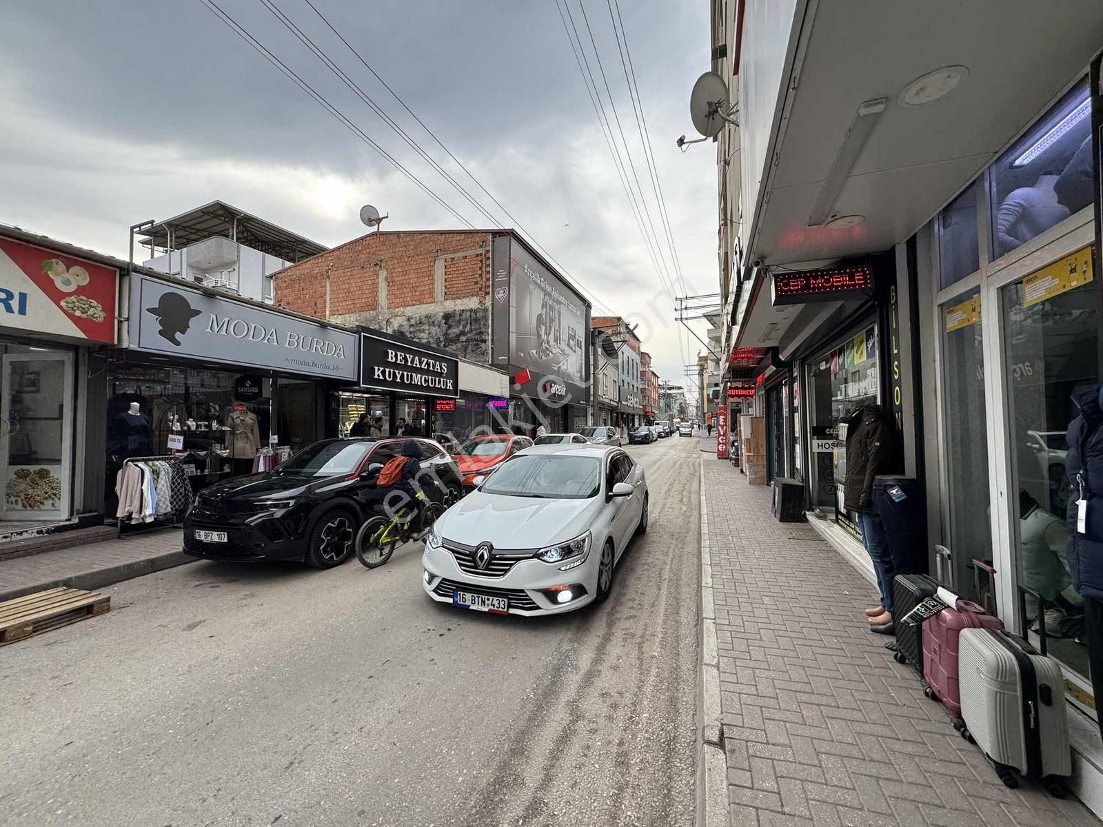 Biens Bağlarbaşında Her İşe Uygun Kupon Dükkan - Görsel 9