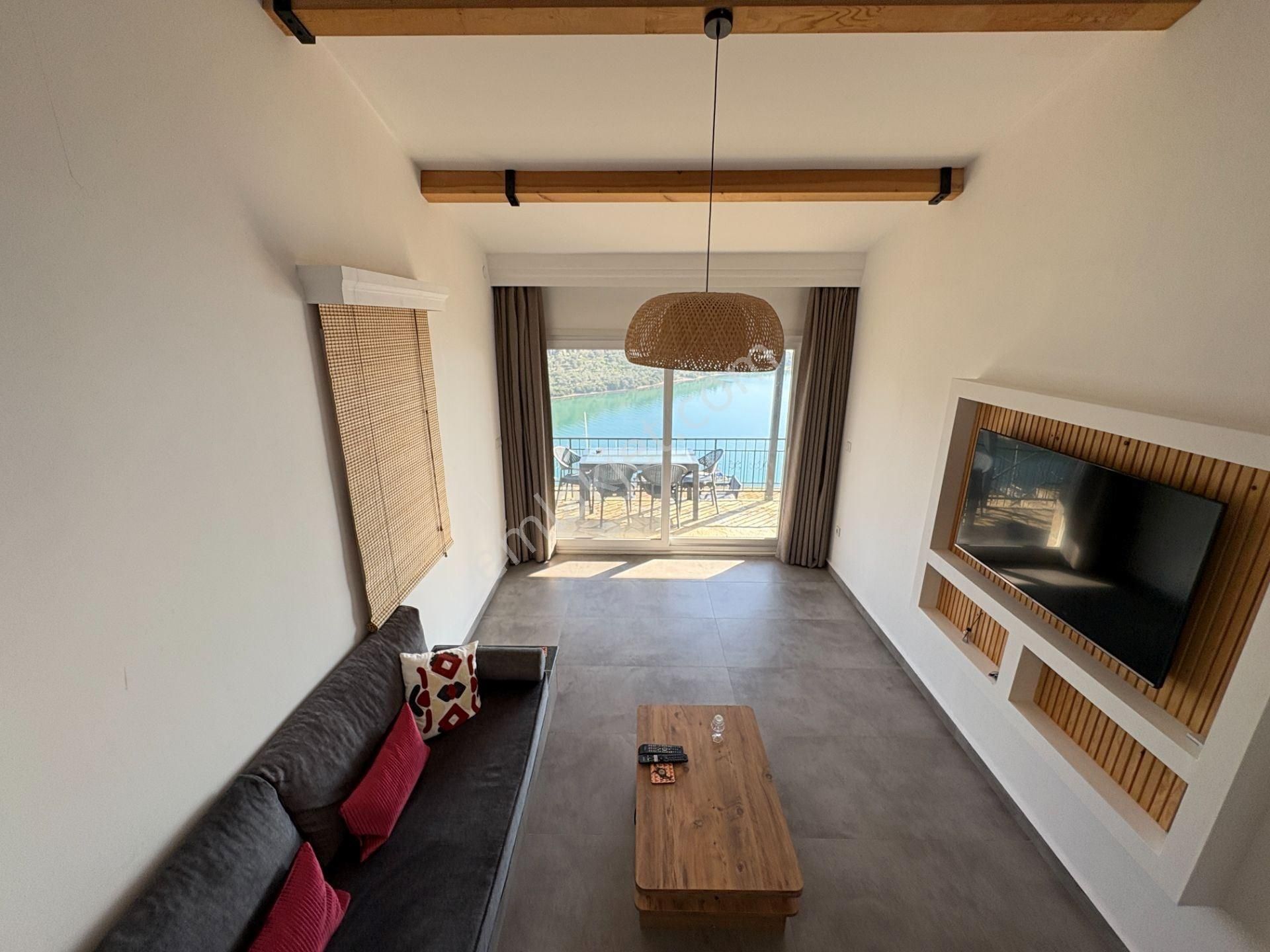 Kıyıkışlacıkta Eşsiz Konumda Full Deniz Manzaralı Müstakil Villa - Görsel 15