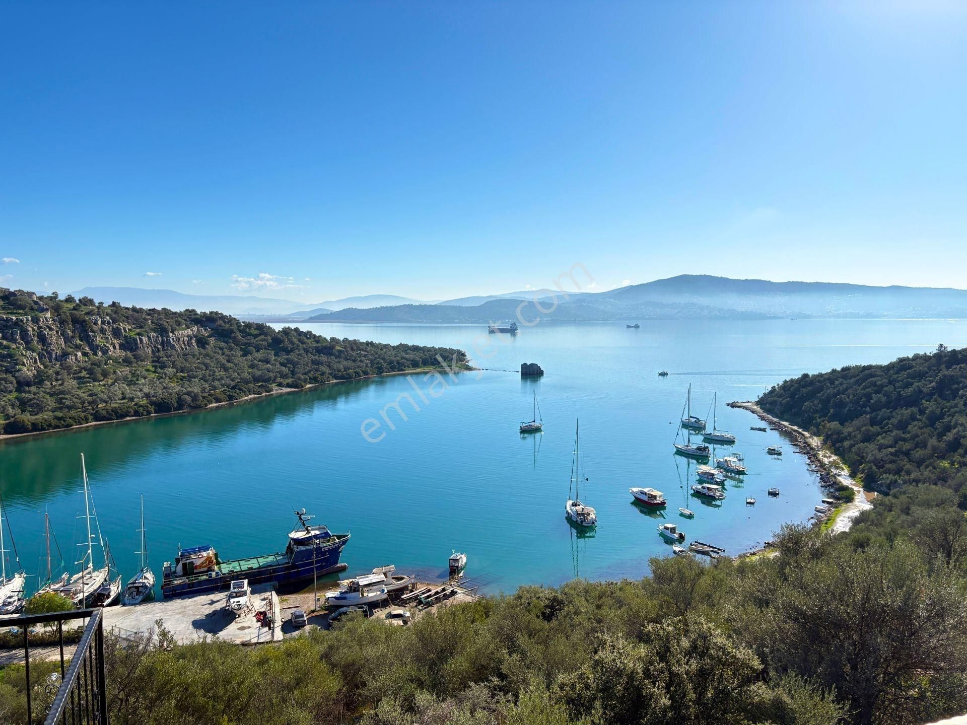 Kıyıkışlacıkta Eşsiz Konumda Full Deniz Manzaralı Müstakil Villa