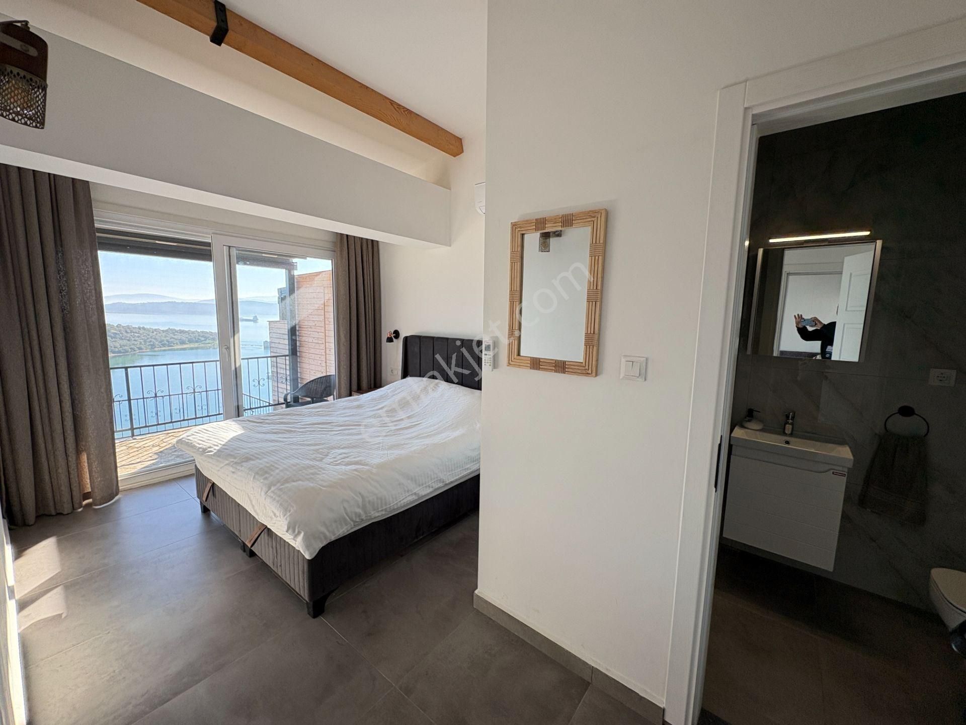 Kıyıkışlacıkta Eşsiz Konumda Full Deniz Manzaralı Müstakil Villa - Görsel 21