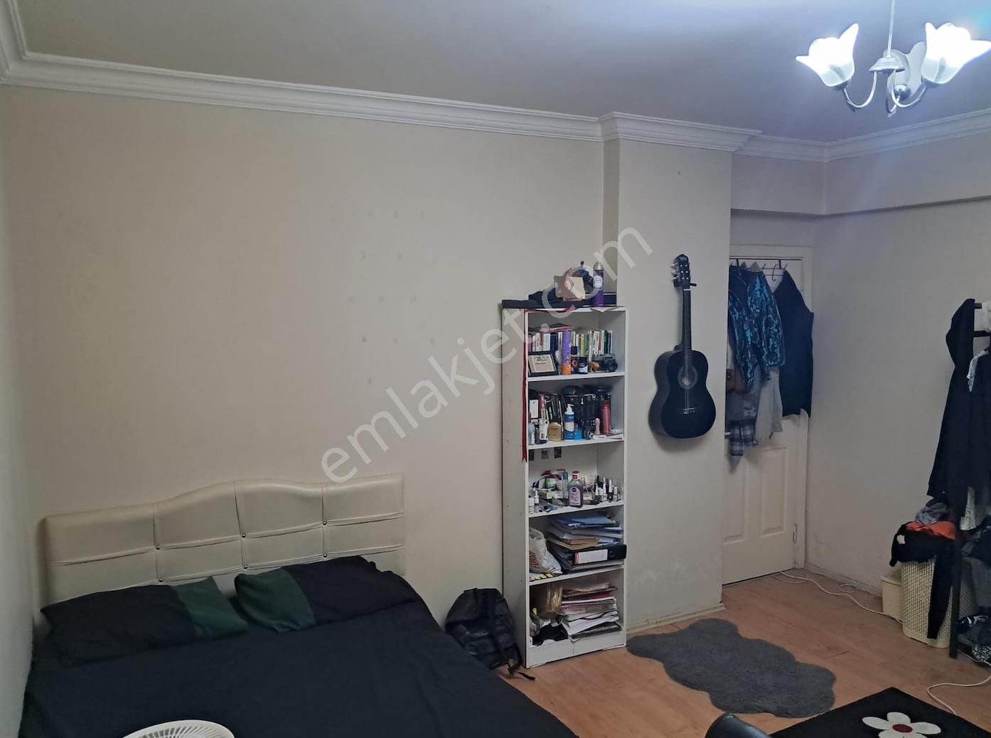 Buca Turyap'tan Harika Konumda İçi Tamamen Yenilenmiş Genç Daire