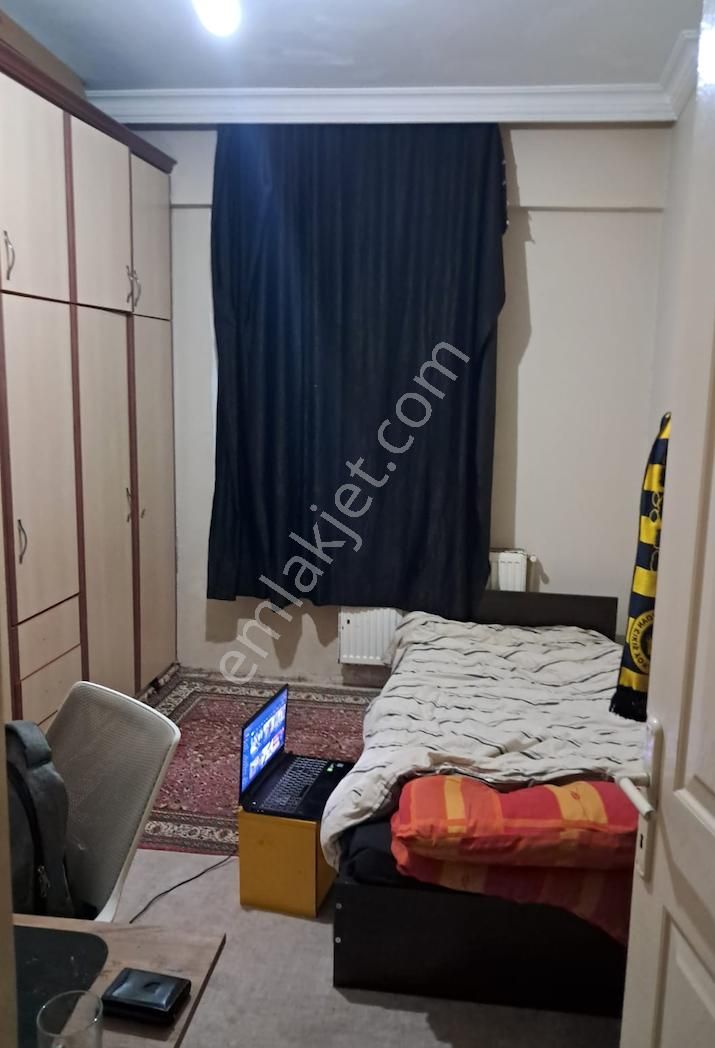 Buca Turyap'tan Harika Konumda İçi Tamamen Yenilenmiş Genç Daire - Görsel 6