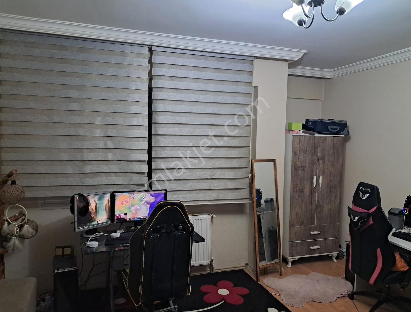 Buca Turyap'tan Harika Konumda İçi Tamamen Yenilenmiş Genç Daire - Görsel 3