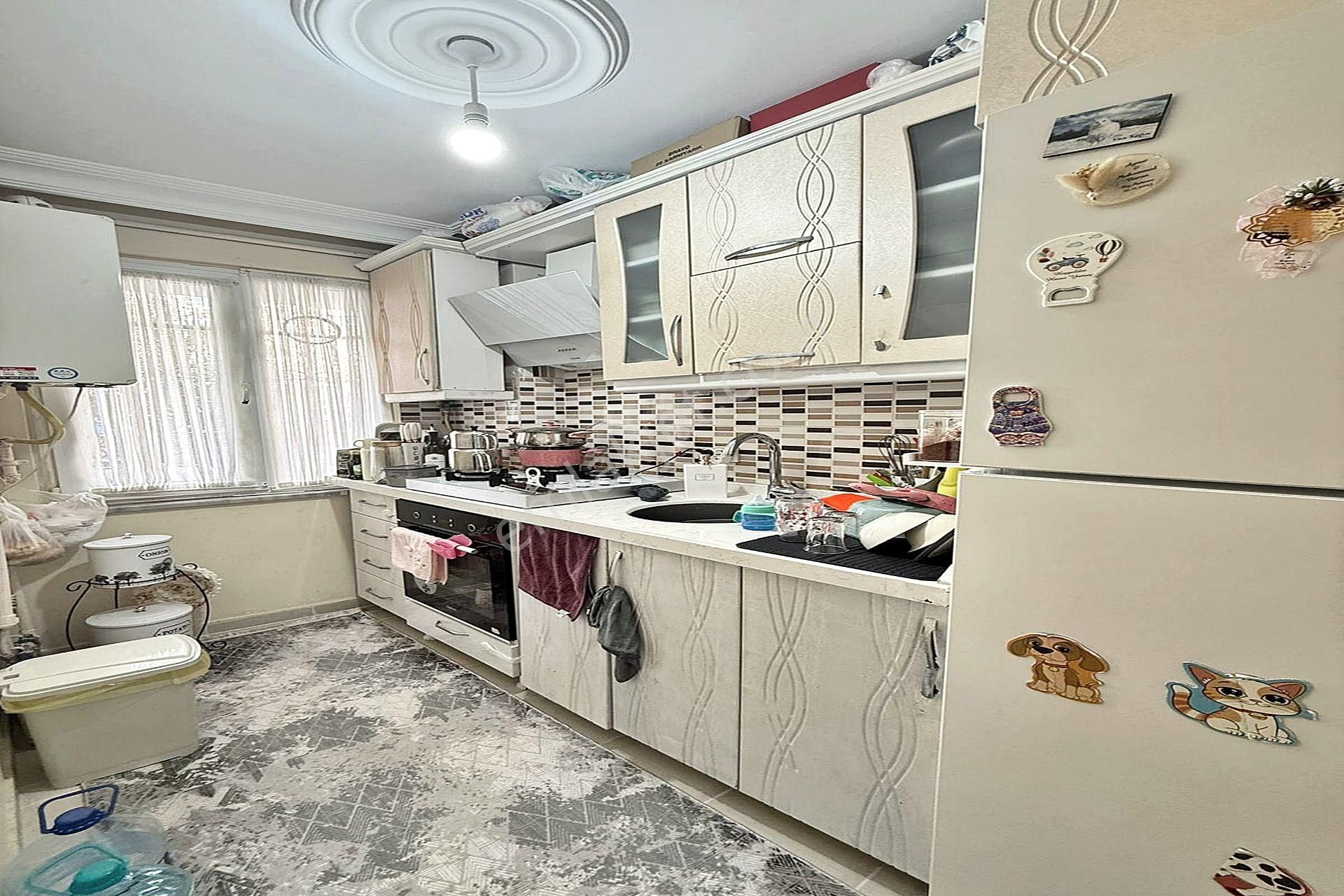 Bahçeşehir Lokasyonunda Lüx Tasarımlı 1+1 Satılık Daire
