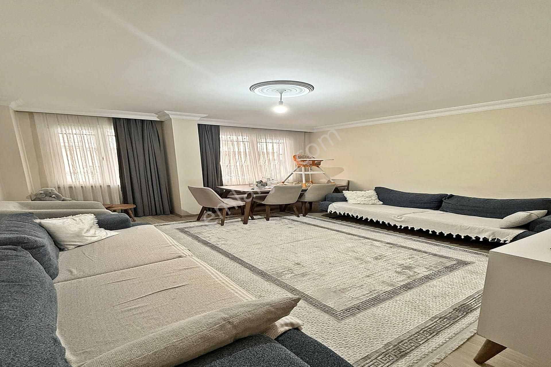 Bahçeşehir Lokasyonunda Lüx Tasarımlı 1+1 Satılık Daire - Görsel 6