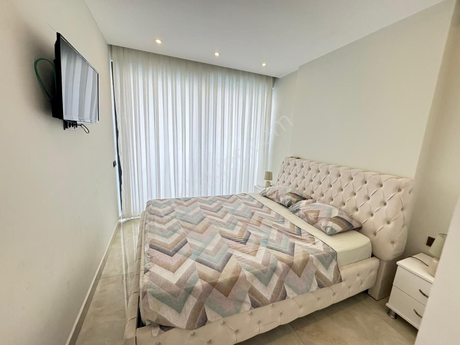 Alanya Mahmutlar’da Denize Sıfır, Full Aktiviteli Ve Eşyalı 2+1 Daire - Görsel 12