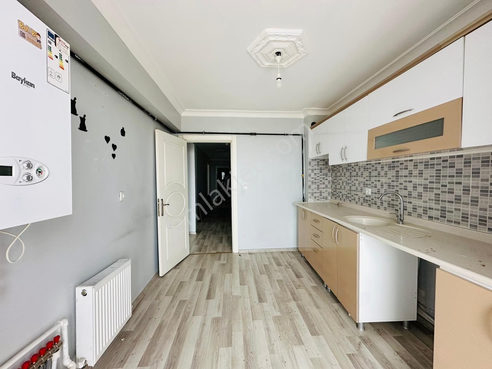 Mamak-ekin Mahallesinde Asansörlü 3+1 Ara Kat Satılık Daire !! - Görsel 3