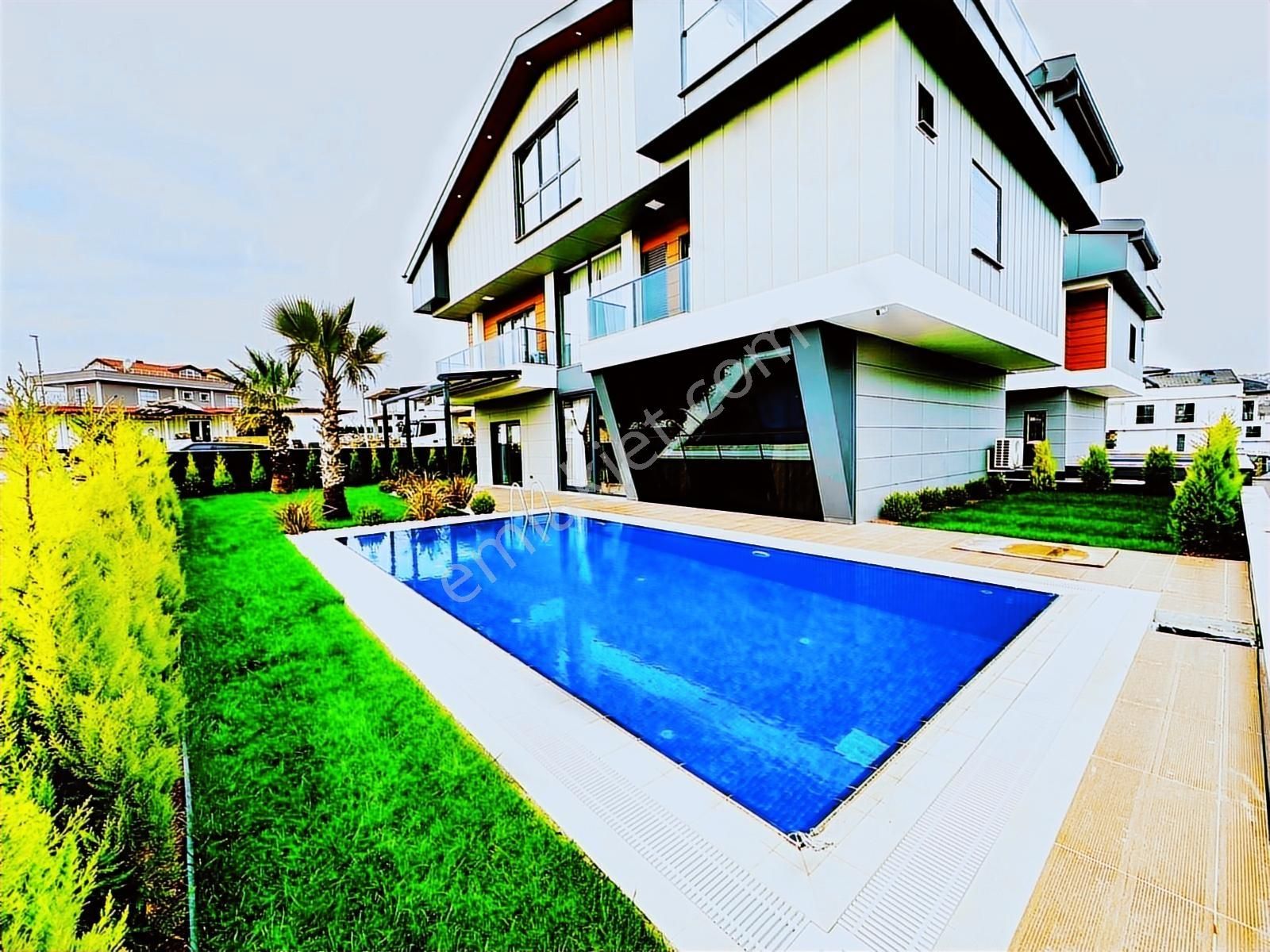 Lıve Inşaat'tan Modern Tasarım Ve Eşsiz Deniz Manzaralı Villa - Görsel 28