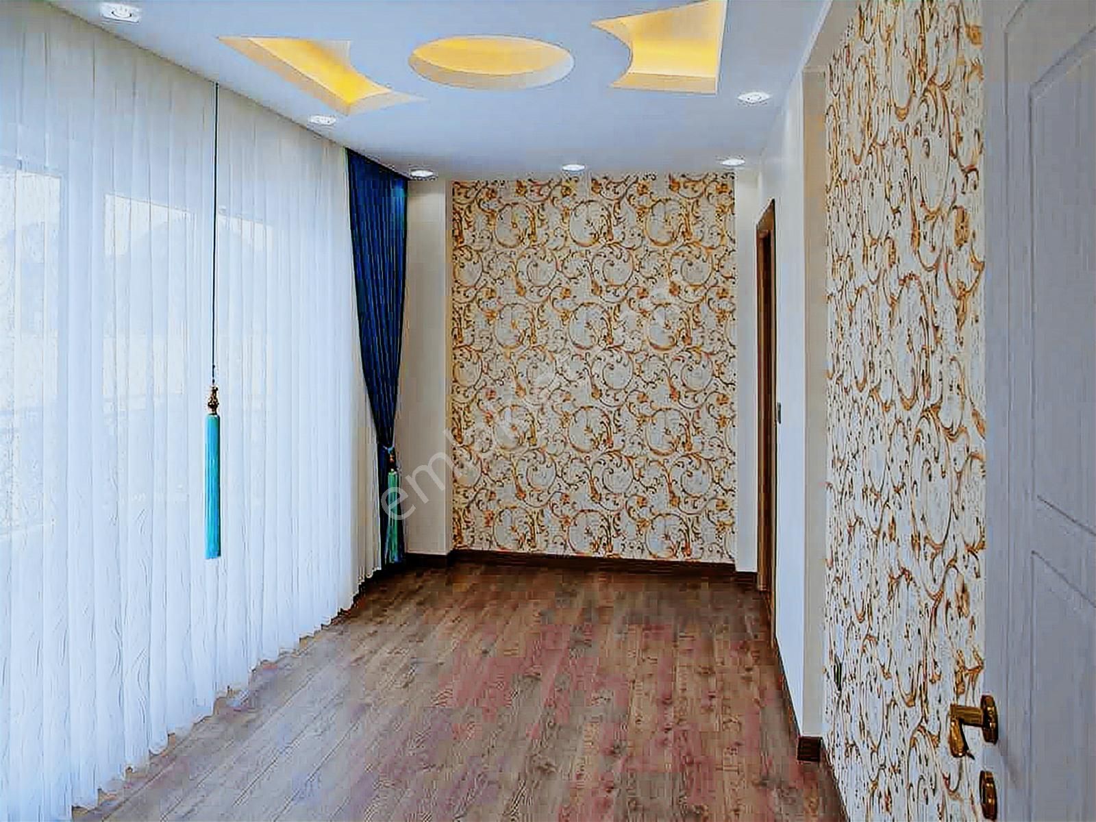 Lıve İnşaat'tan Denize Sıfır Marina'da Müstakil Site İçi Villa - Görsel 12