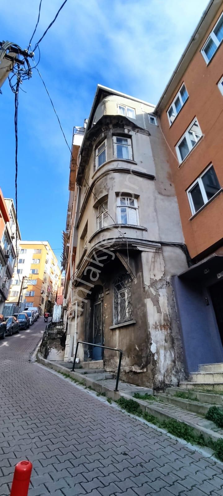 Beşiktaş'da Komple Satılık Bina Abbasağa Parkına 5 Dk - Görsel 13