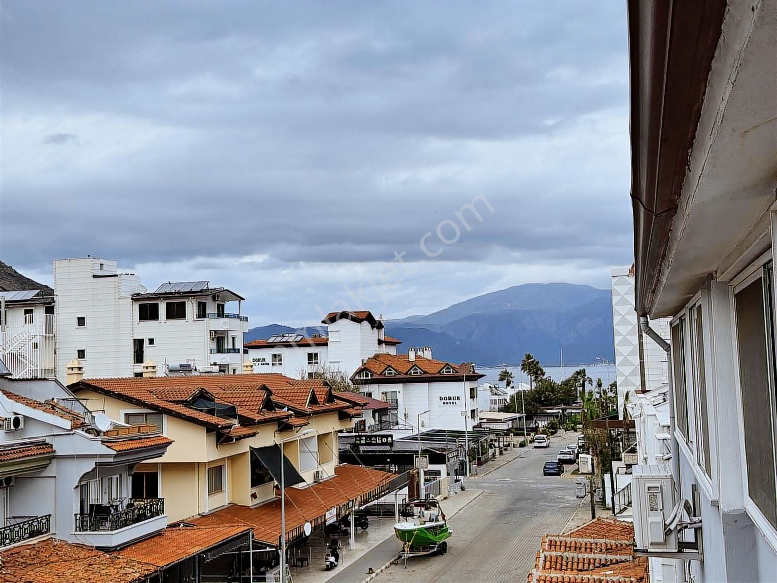 Ata'dan İçmeler Merkezde Kiralık 1+1 - Görsel 16