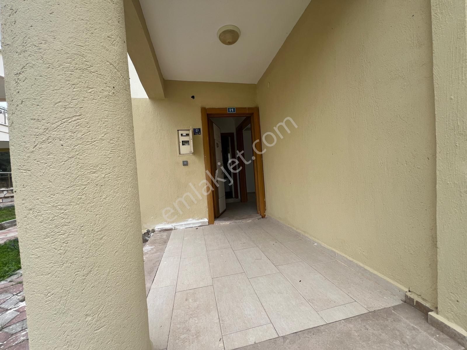 Akbük’te Site İçi Geniş Yeşil Alanlı Havuzlu Villa - Görsel 13