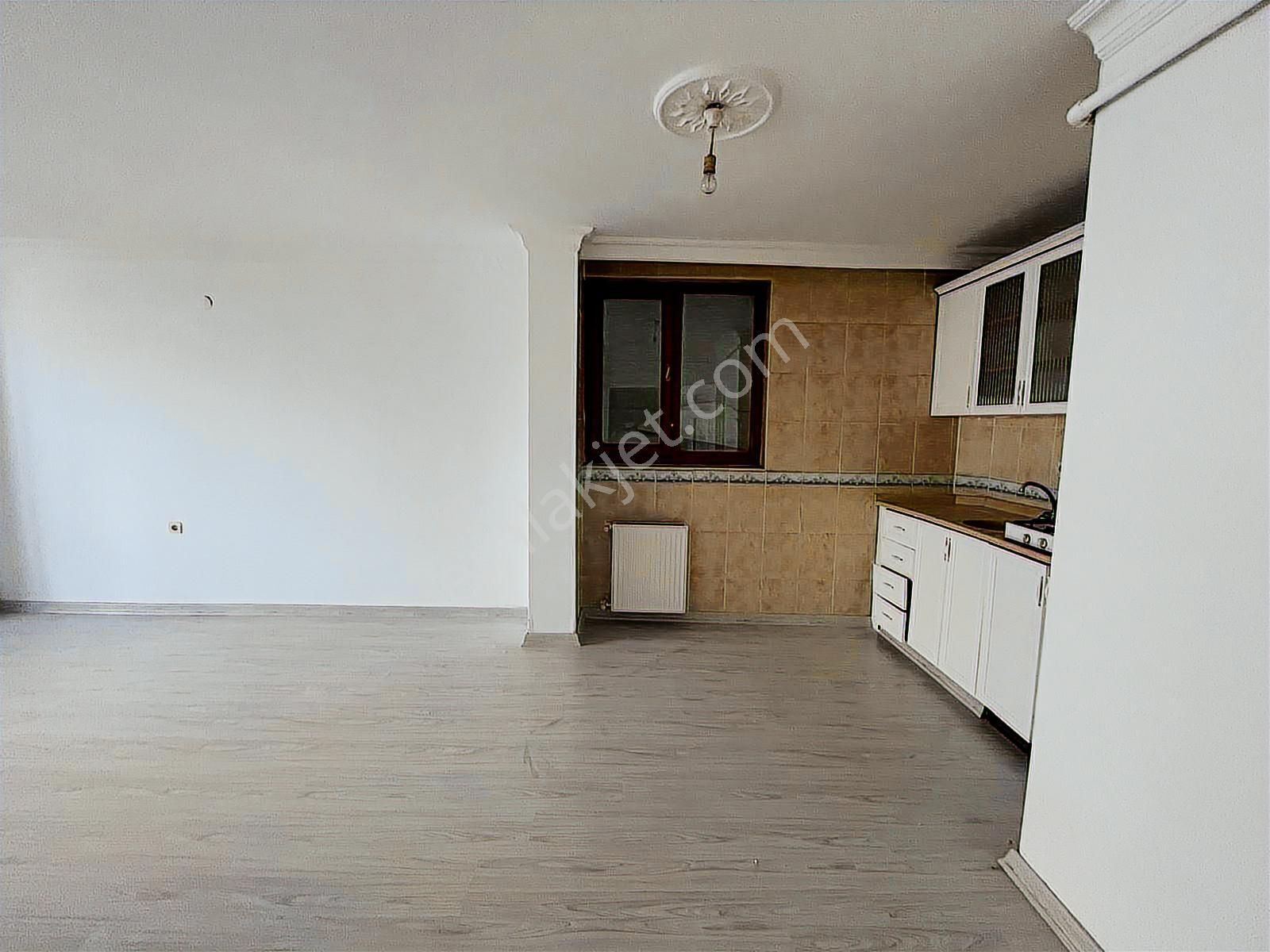 Ahiler'den Esertepe Mh.sinde 2,5+1 Kuzey Batı Cephe Satılık - Görsel 3