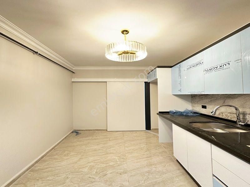 Yakuplu Metrobüse Yürüme Mesafesinde Sıfır 3+1 Ara Kat ! - Görsel 21