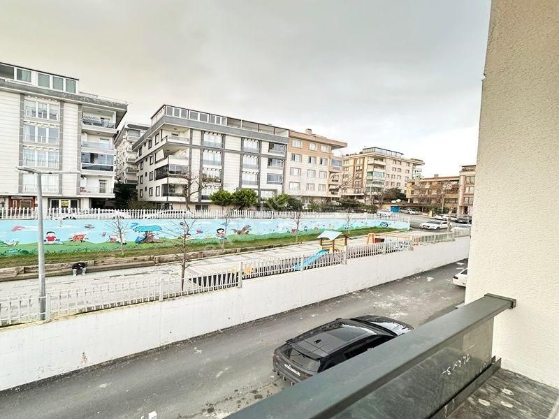 Yakuplu Metrobüse Yürüme Mesafesinde Sıfır 3+1 Ara Kat ! - Görsel 20