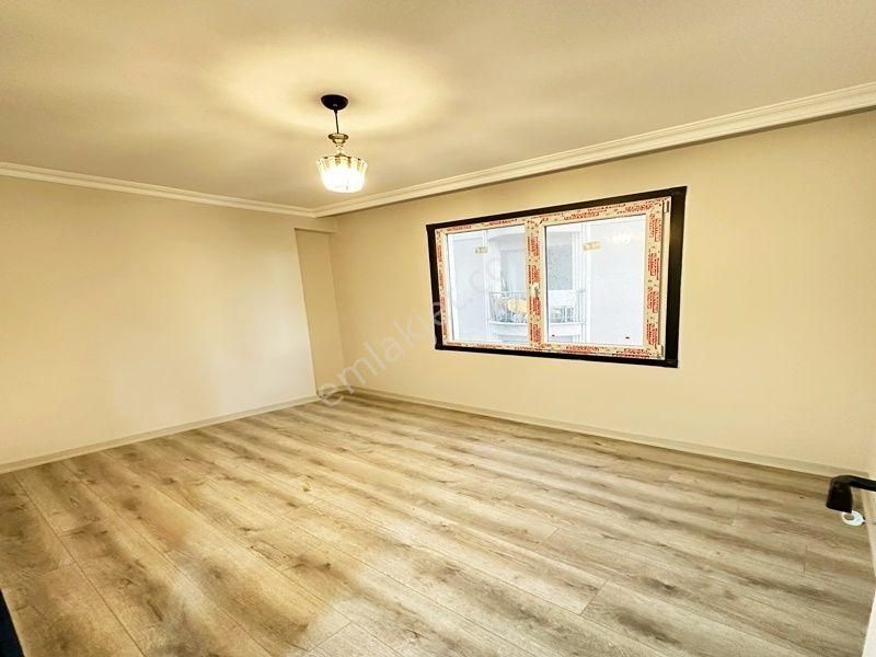 Yakuplu Metrobüse Yürüme Mesafesinde Sıfır 3+1 Ara Kat ! - Görsel 9