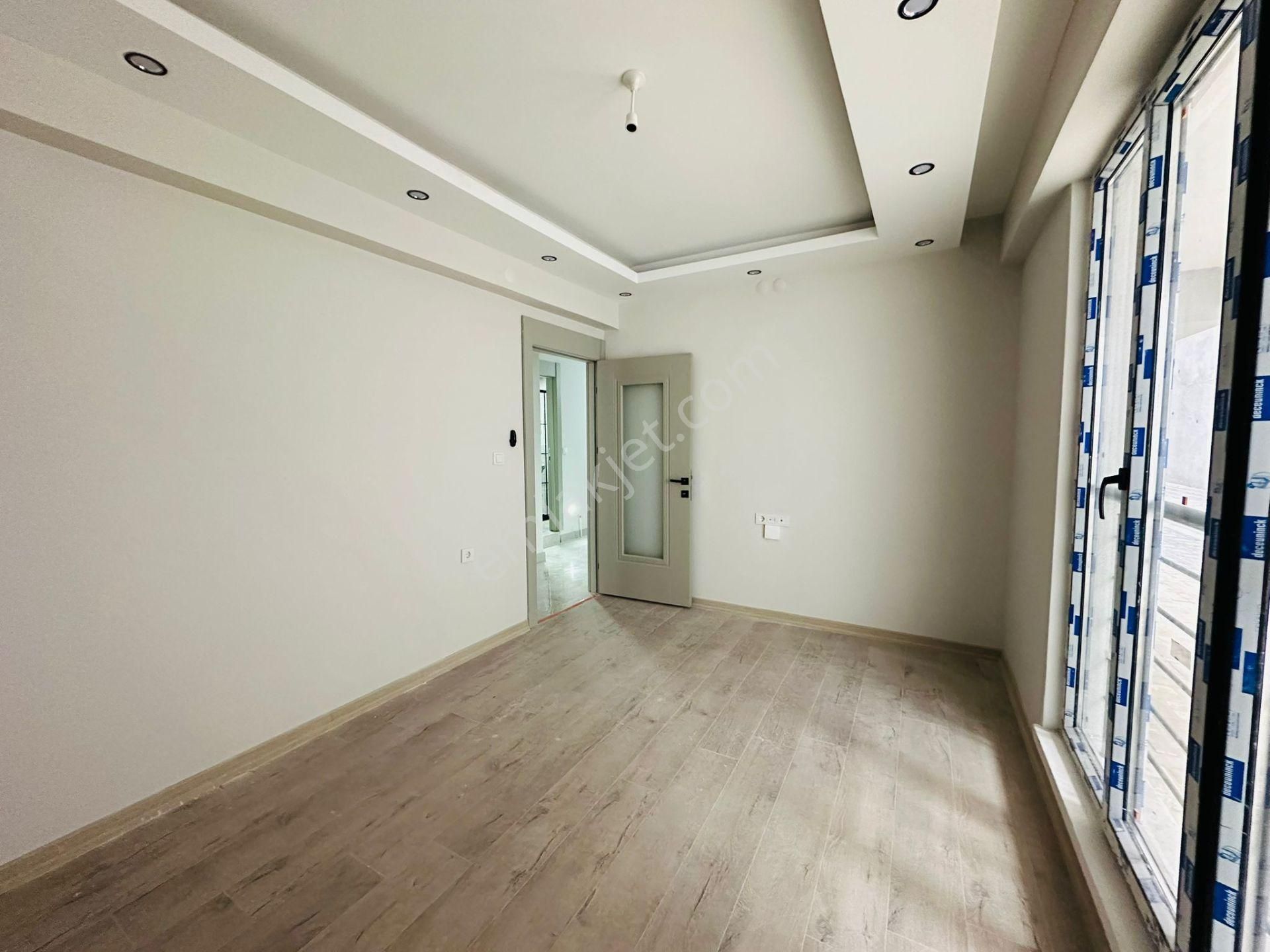 Karapürçek'te Full Yapılı 2+1 Satılık Sıfır Daire !! - Görsel 12