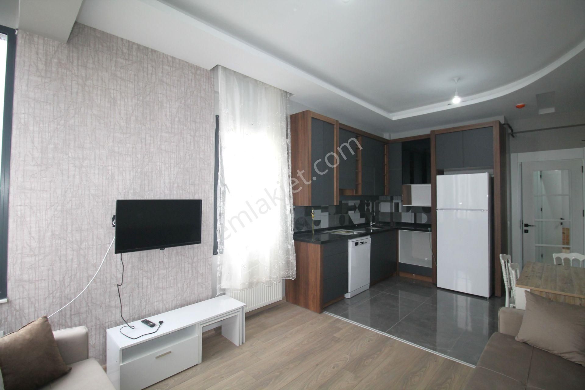 Retro’dan Deniz Mah ‘de Deniz Manzaralı Eşyalı Kiralık 1+1 - Görsel 8