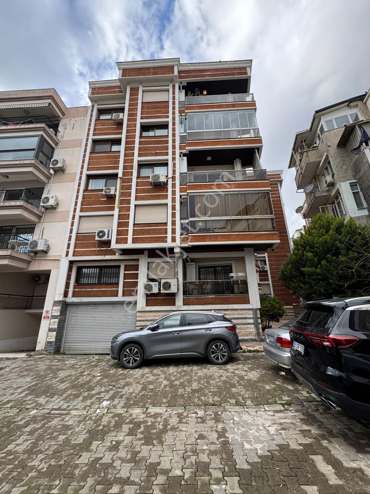 Donanmacı Mahallesı’nde Modern Yaşam | Denıze Yakın 3+1 | Yenı Bına | Otoparklı