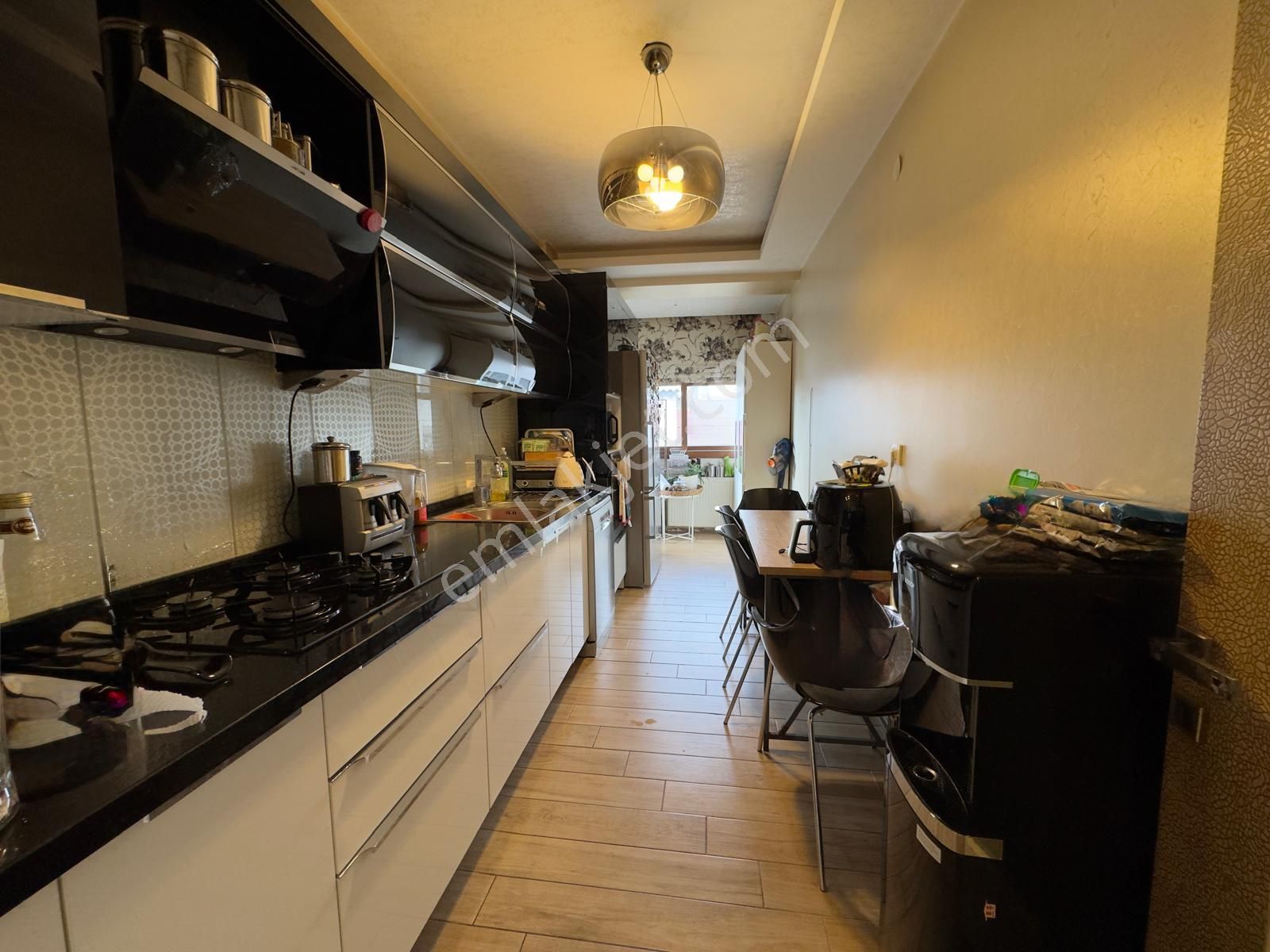 Donanmacı Mahallesı’nde Modern Yaşam | Denıze Yakın 3+1 | Yenı Bına | Otoparklı - Görsel 7