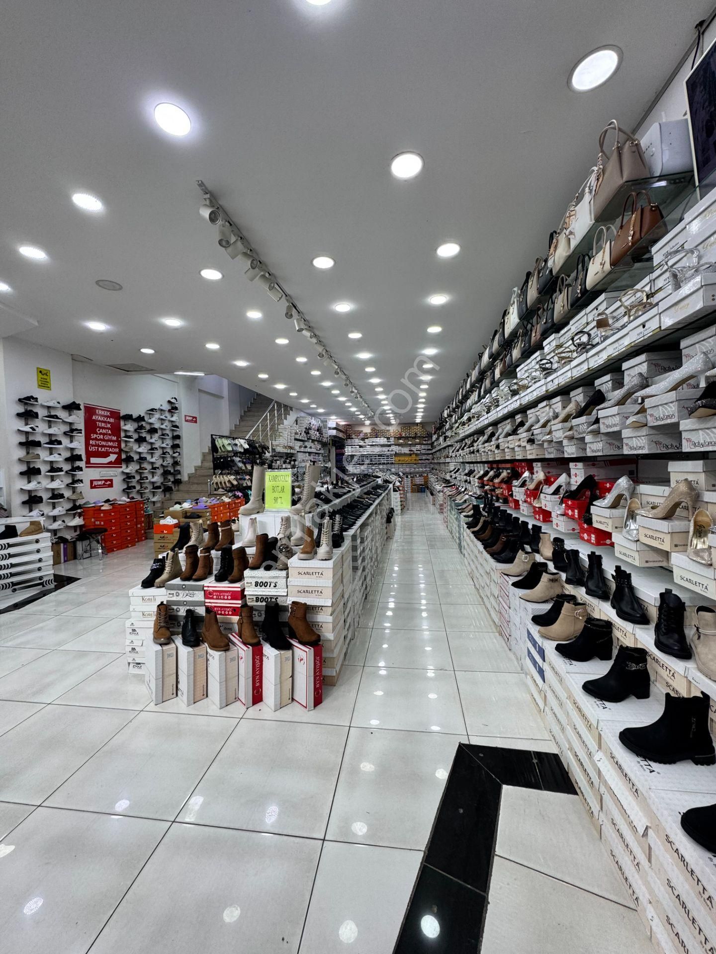 Babil Emlaktan Satlık Şehrin Göbeğinde Cadde Üzeri 3.5 Katlı İşyeri - Görsel 8