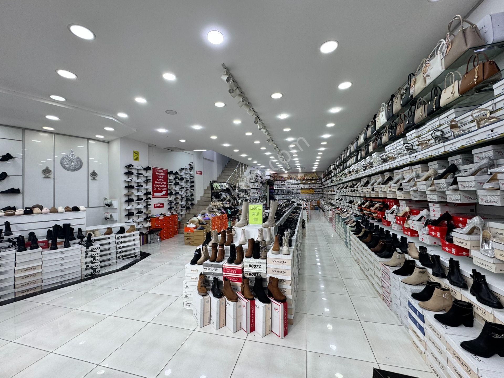 Babil Emlaktan Satlık Şehrin Göbeğinde Cadde Üzeri 3.5 Katlı İşyeri - Görsel 9