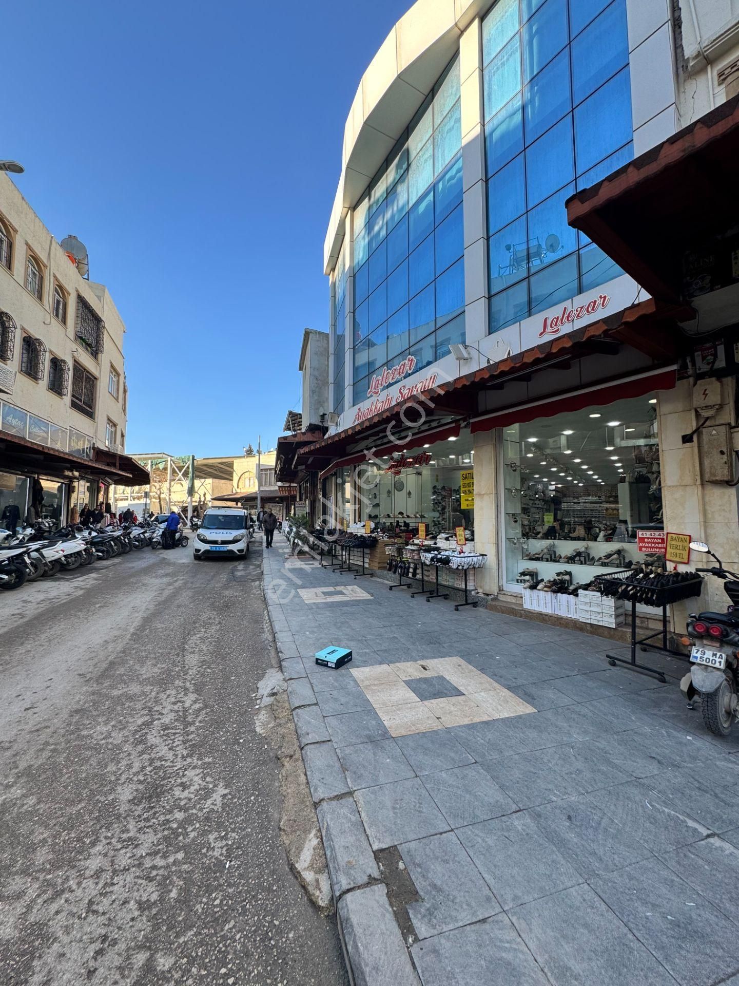 Babil Emlaktan Satlık Şehrin Göbeğinde Cadde Üzeri 3.5 Katlı İşyeri - Görsel 3