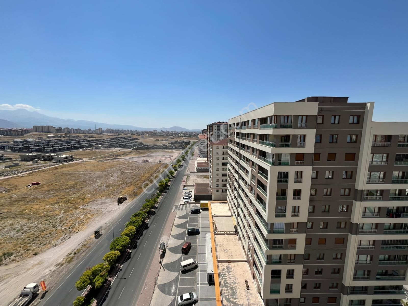 Arslan Mülk Ofisi // İldem De Anayol Üzeri Güney Cephe Lüx Daire - Görsel 12