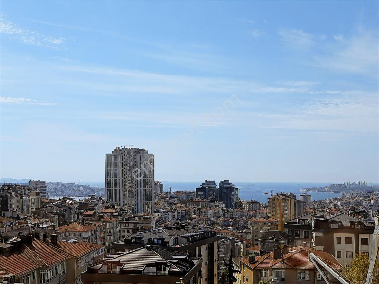 Beşiktaş'tadeniz Manzarali Satılık Sıfır 3+1 - Görsel 2