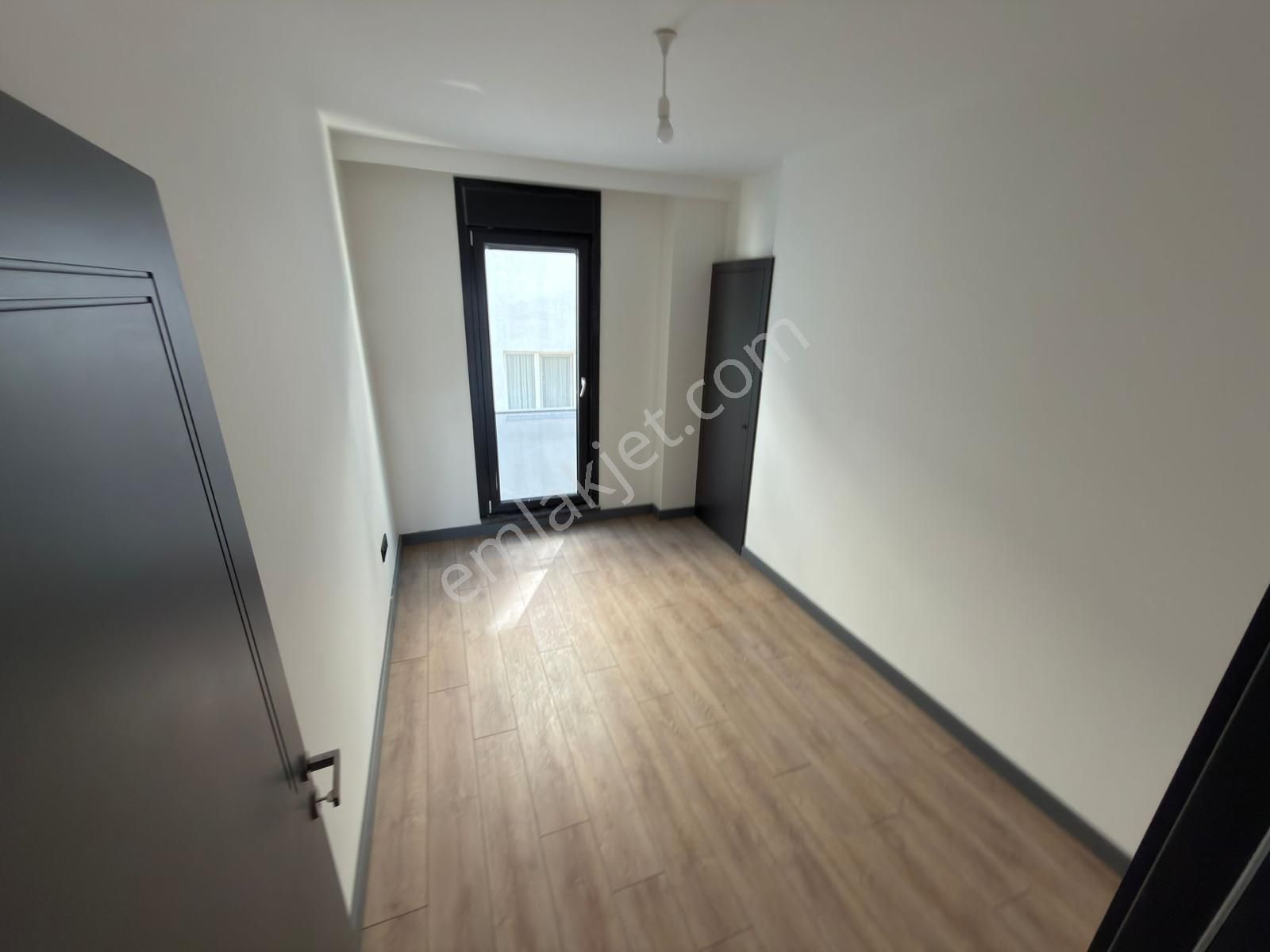 Beşiktaş'tadeniz Manzarali Satılık Sıfır 3+1 - Görsel 15