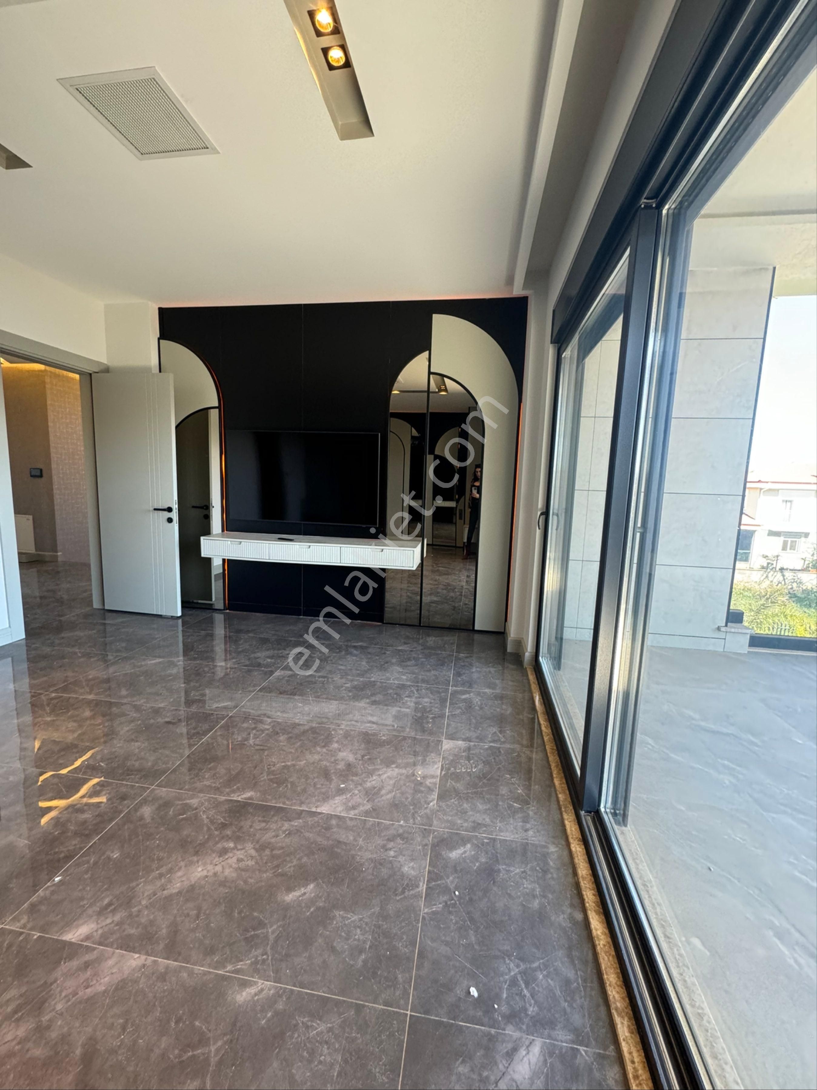 Yalınlı’da Ultra Lüks Müstakil - Görsel 18