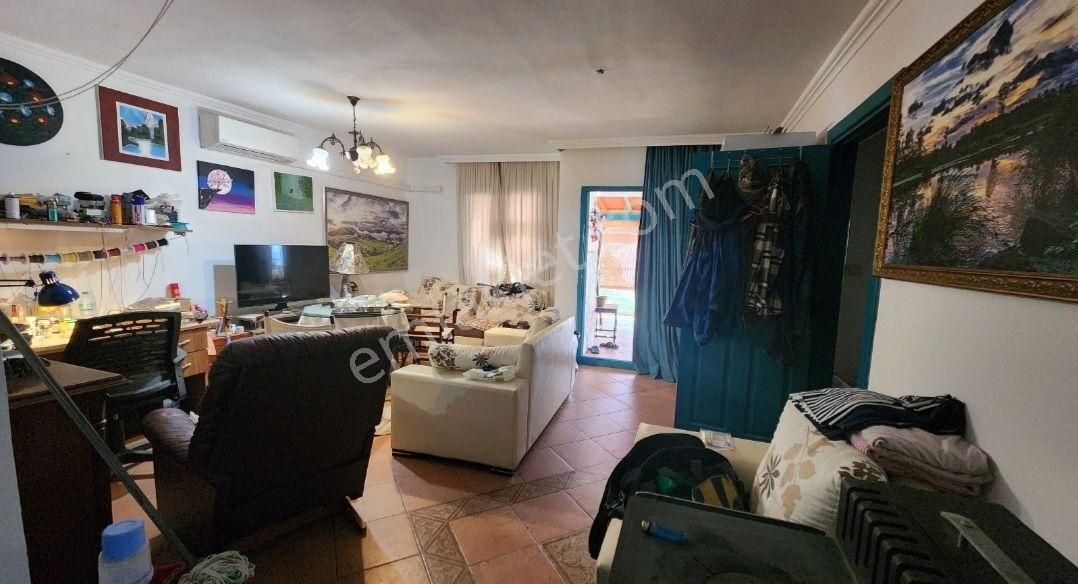 Çandarlı Tatil Köyünde 4+1 Satılık Villa - Görsel 12