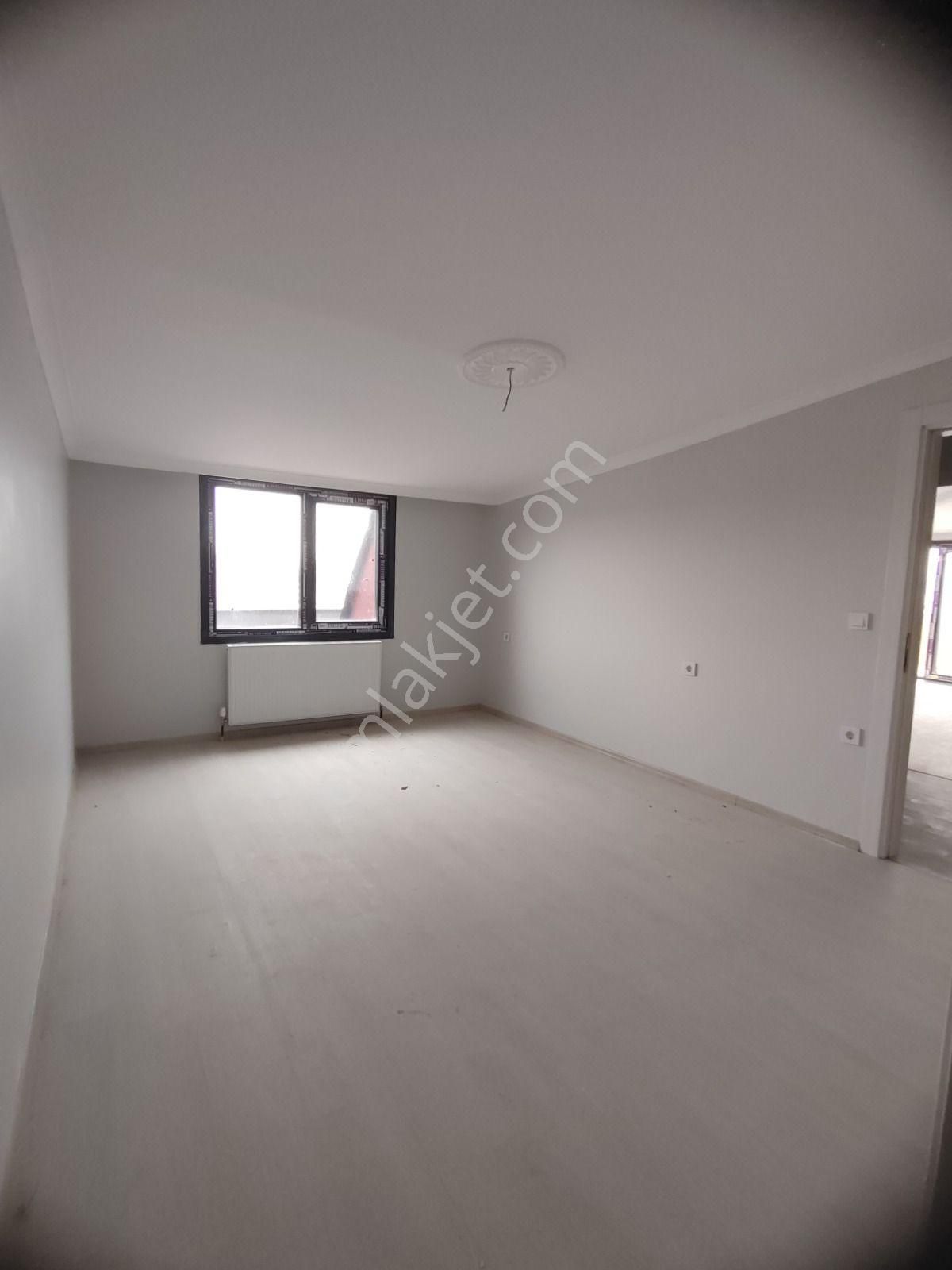 Emlak Dünyasından Pendik Kavakpınar Mahallesinde Lüks Dubleks Satılık Daire - Görsel 24