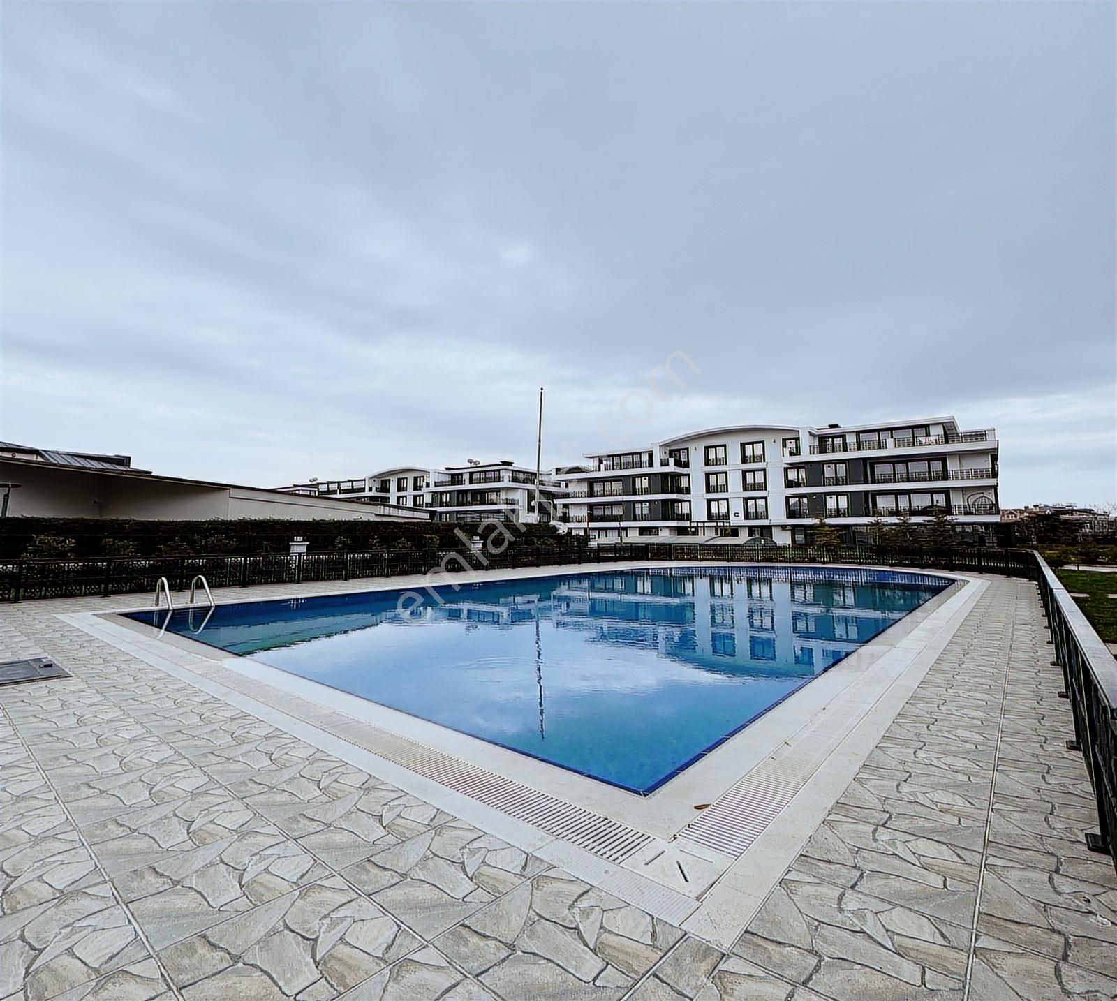 Beylikdüzünün Son Zamanların En İddalı Projesi Şimdi Lıve Yapıda - Görsel 28