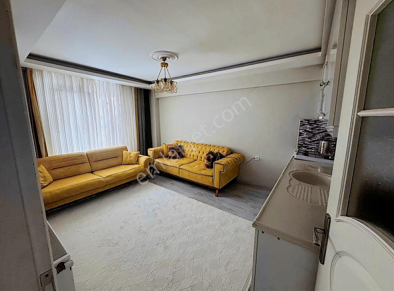 Emek Karanfil Caddesinde 2+1 Daire - Görsel 6