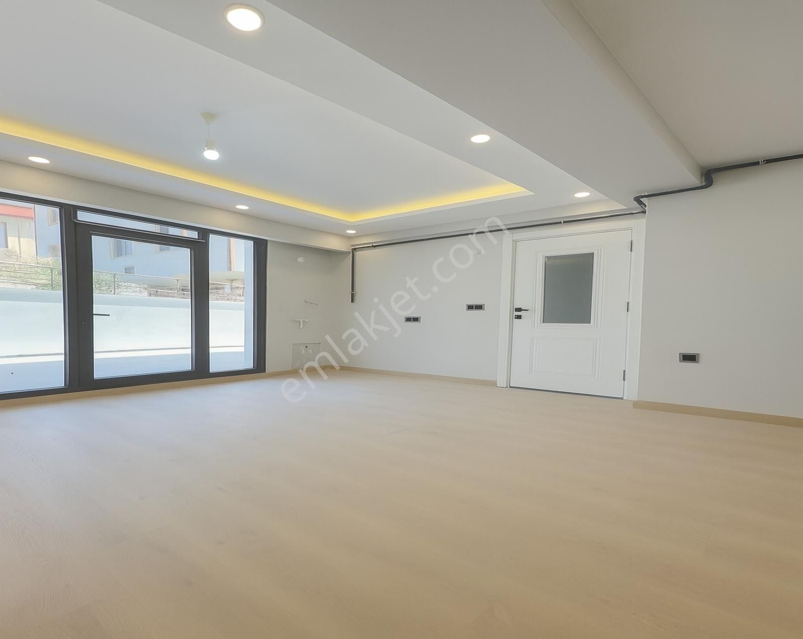 Beylikdüzü Lıve İnşaattan Az Katlı Sıfır Krediye Uygun 2+1 Daire - Görsel 11