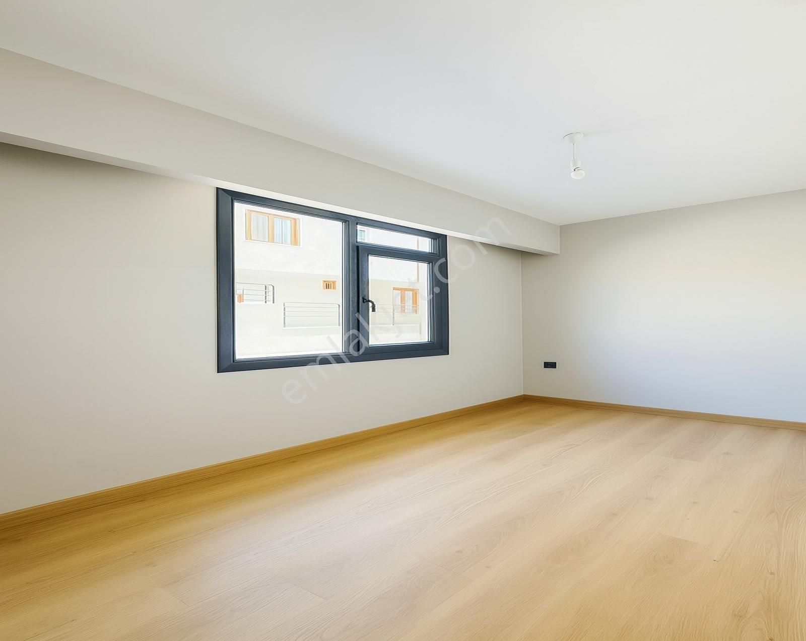 Beylikdüzü Lıve İnşaattan Az Katlı Sıfır Krediye Uygun 2+1 Daire - Görsel 18