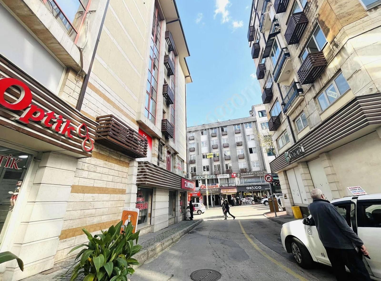 Osmangazi Hüzmen Plazada 1+1 Kiralık Ofis - Görsel 13