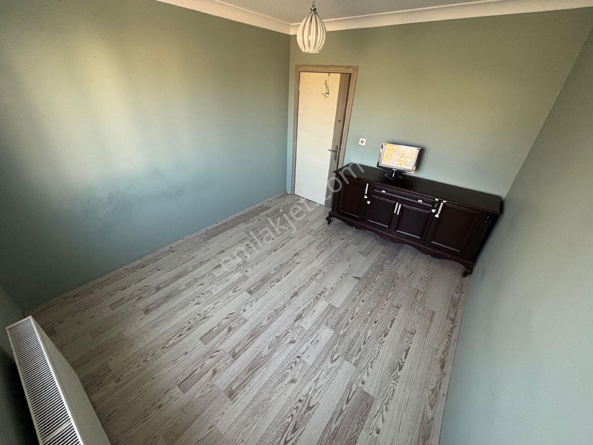 Yükseltepe Mah Satılık 4+1 Yapılı Geniş Ferah Daire 4+1 2 Kat - Görsel 25