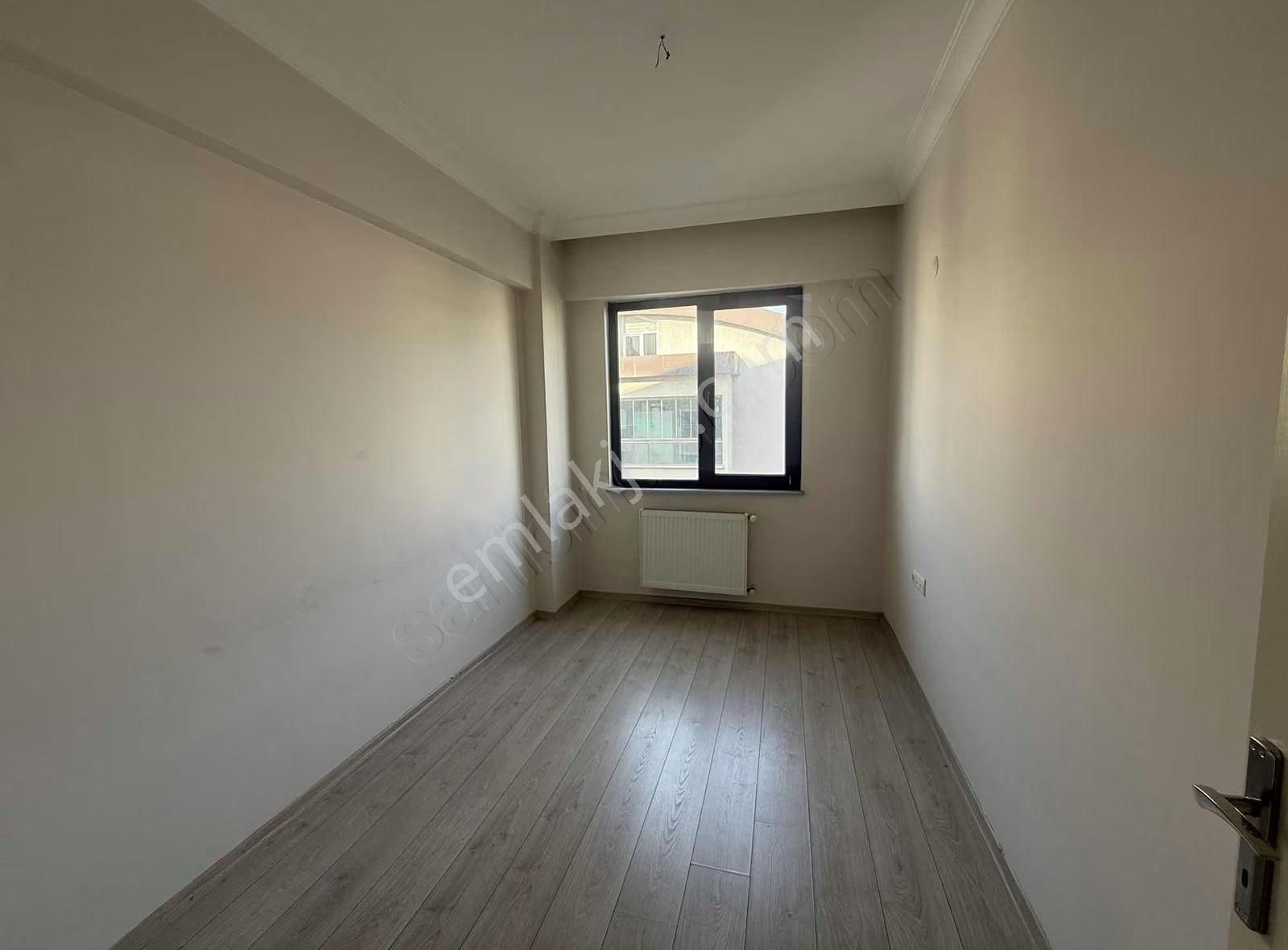 Özlüce Bulvar'da Kiralık Geniş Ferah Daire - Görsel 2