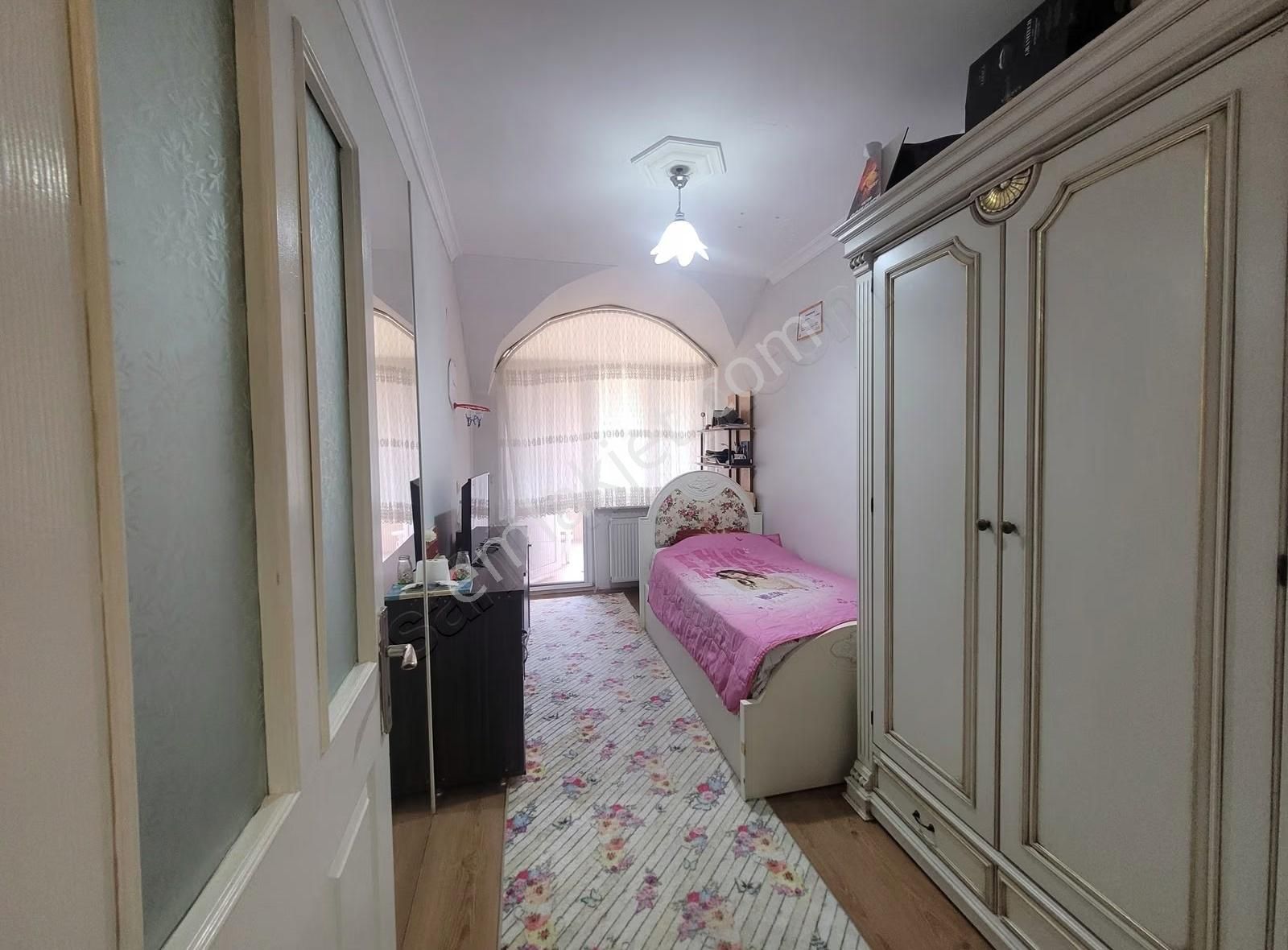 Beşevlerde 2,5+1 Dubleks 130 M2 Net Geniş Daire - Görsel 22