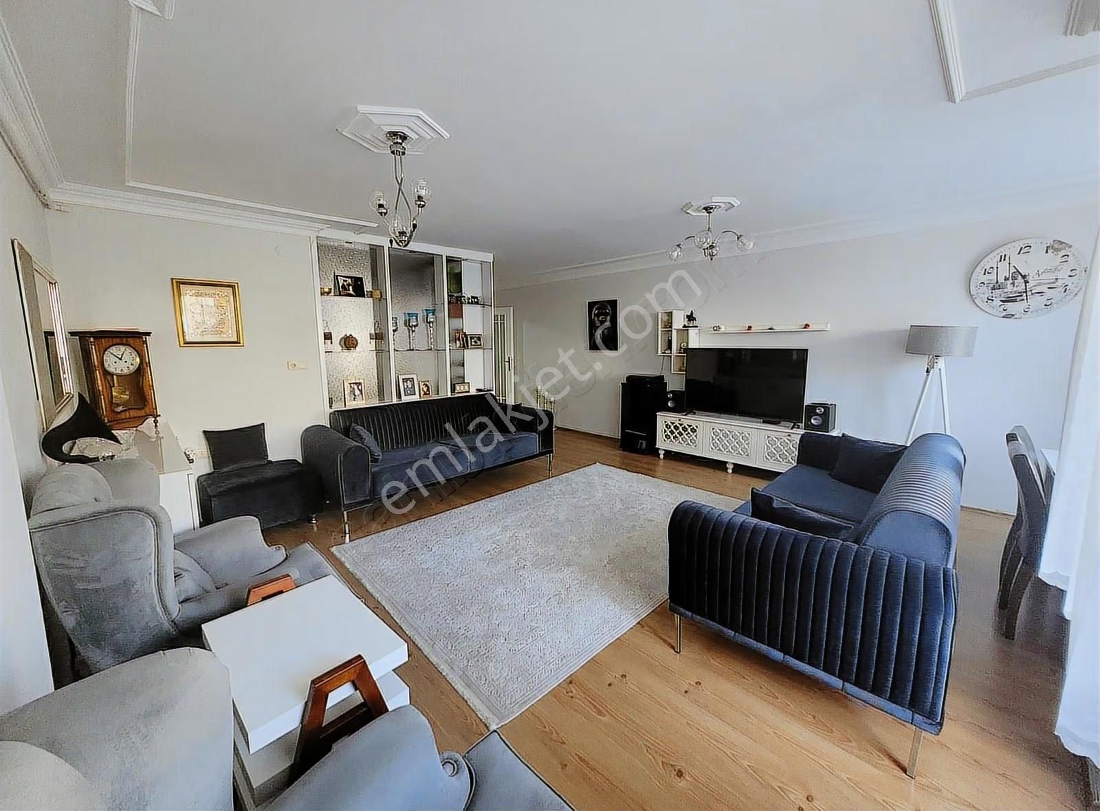 Beşevlerde 2,5+1 Dubleks 130 M2 Net Geniş Daire - Görsel 24