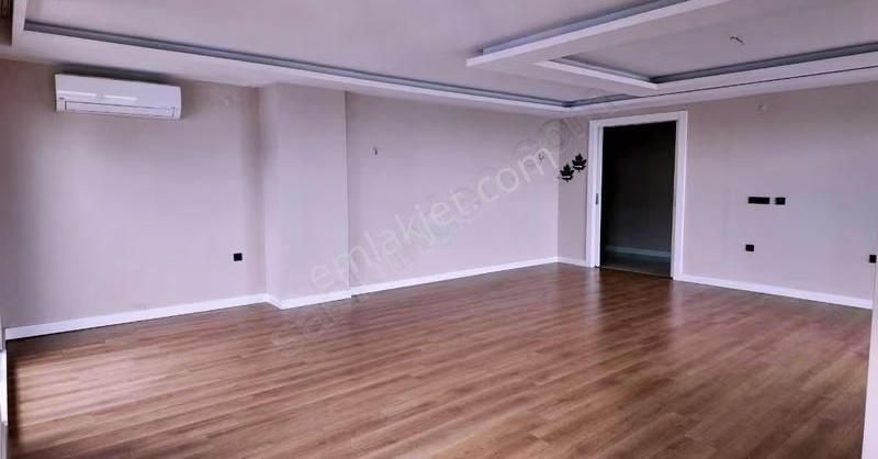 Downtown Konut Etabında Dağ Ve Gösteri Havuz Manzaralı 4+1 Daire - Görsel 28