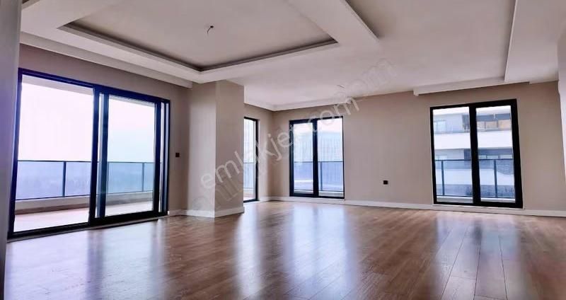 Downtown Konut Etabında Dağ Ve Gösteri Havuz Manzaralı 4+1 Daire - Görsel 18